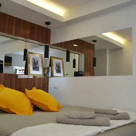 Modern Cozy Studio - Portas Do Sol-3